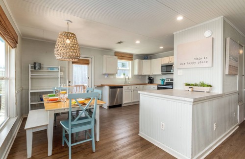 Royal Lagoons House | Waterfront, Boat Slip, Fish Camp - Sunny Side Up II