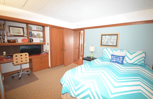 Maple City Condo | Waterfront condo with stunning views in Glen Arbor. Air conditioning.