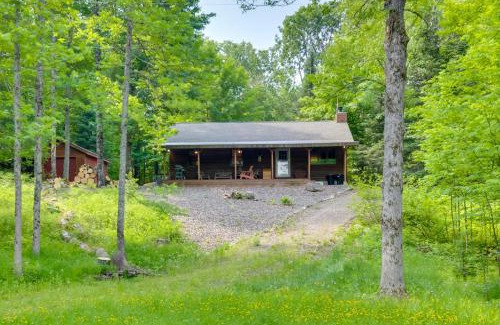 Manitowish Waters House | Waterfront Cottage with Dock on Papoose Lake!