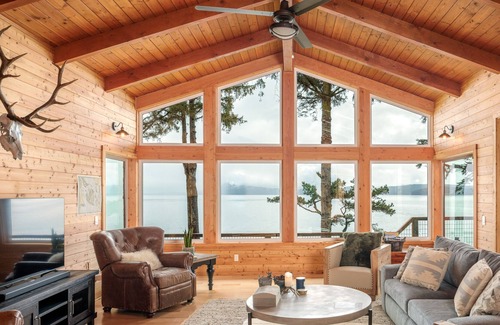 Friday Harbor House | Waterfront Escape with secluded beach with stunning views.
