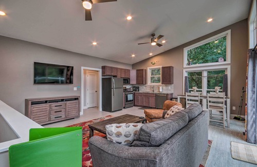 Greenwood House | Waterfront Greenwood Getaway w/Deck & Grill!