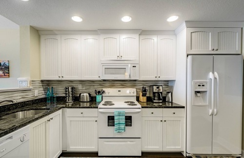Indian Rocks Beach Condo | Waterfront, Harbourside, Water Park, Beach, #5514