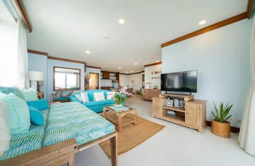 Karon Apartment | Waterfront High Tide Suite - Ocean View