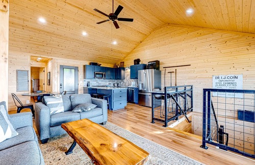 Dandridge House | Waterfront home on Douglas Lake w/free attraction tickets, 2 decks, & rec room