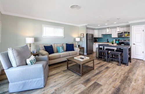 Flor-a-mar House | Waterfront Home with HEATED POOL!💦
