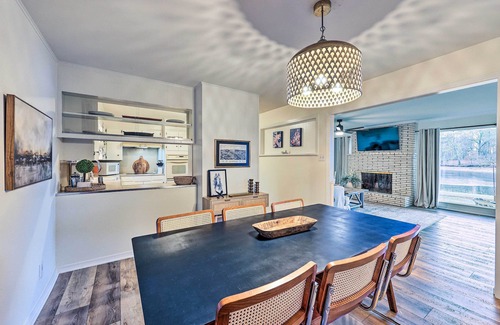 Lakeland House | Waterfront Home w/Dock < 3 Mi to Oaklawn Racing!