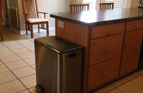 Sherrills Ford House | Waterfront House on Quiet Cove with kayaks, canoe, paddleboard, game room & more