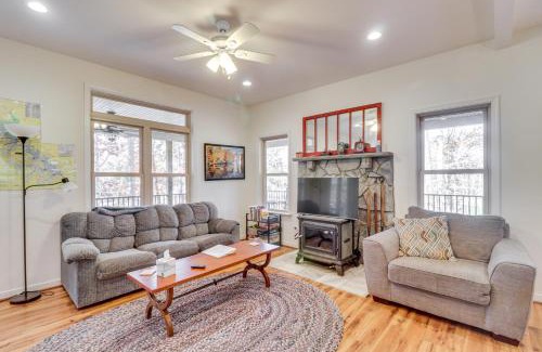 Windwood Coves House | Waterfront Lake Anna Home Kayaks and Private Dock