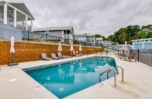 Sherrills Ford House | Waterfront Lake Norman Cabin with Screened Porch!