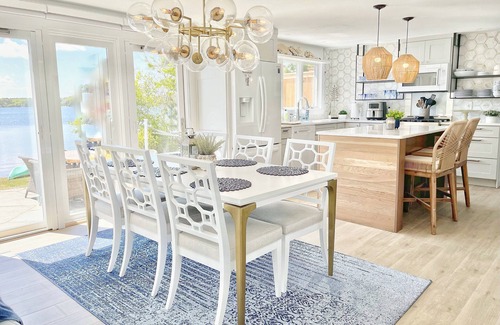 Brewster House | ★Waterfront & on Bike Path★Firepit ★Private beach★Bikes★Kayaks★Sm.dog OK💥Sunsets