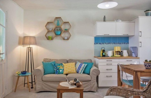 Sorbo-Ocagnano Villa | Waterfront paradise in the air-conditioned 3 épis San Petrone B&B