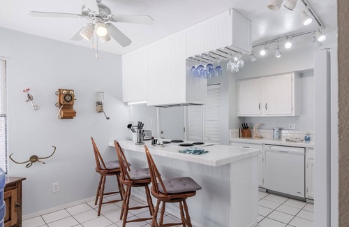 Dobson Ranch House | Waterfront - Pet Friendly Home - ON The Lake-Multi-Month Discounts