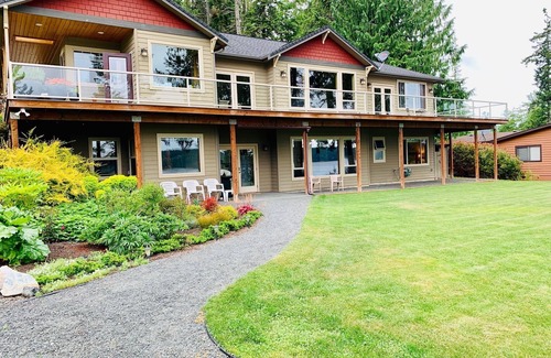 Sequim Apartment | Waterfront Property close to Discovery bike trail