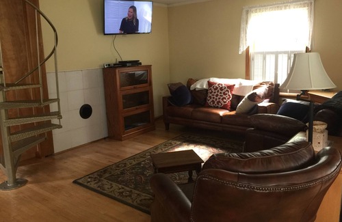 Holden Cabin | Waterfront Property in a convenient location to Bar Harbor and Bangor, Maine