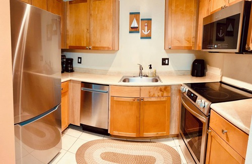 St. Petersburg Condo | Waterfront Resort Style Condo