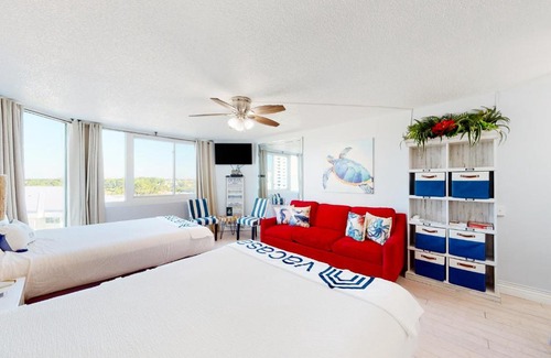 Panama City Beach Hotel | Waterfront Retreat