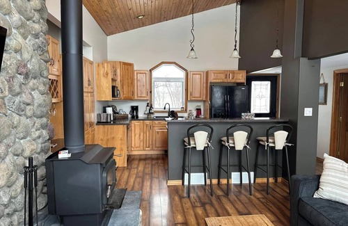 Petersfield Cottage | Waterfront Retreat with Dock & Fireplace – Hunt, Fish, or Simply Escape