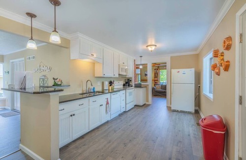 Hiwassee House | Waterfront retreat with private dock, wraparound deck & stunning lake views.