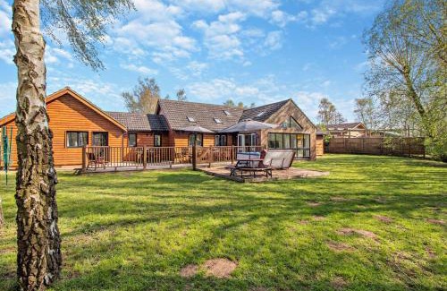 Pentney House | Waters Edge