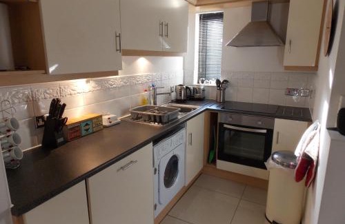 Lancaster Apartment | Waterside Apartment