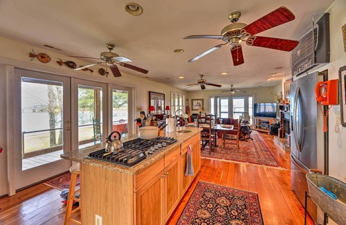 Belhaven House | Waterside Belhaven House & Cottage w/Porch & Dock