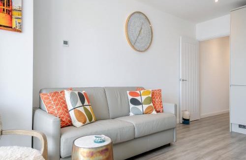 Ventnor Apartment | Waterside