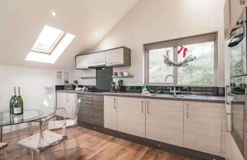 Rastrick House | Waterside Lodge Fourteen - Uk36707
