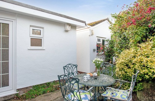Kingsbridge Cottage | Waterside Park Annex