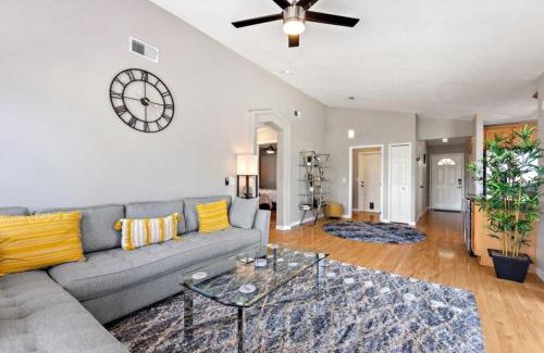 Sunridge Woods Villa | Waterview 3 bed in Sunridge Woods villa