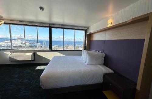 Powell River Hotel | Waterways, A Boutique Hotel