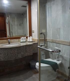 Na Ta Luang Hotel | Wattana Park Hotel