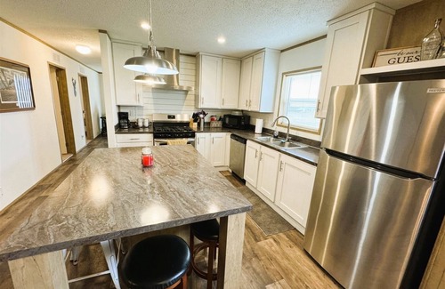 Waubay House | Waubay Lake Retreat - Hunting/Fishing Cabin in Waubay SD