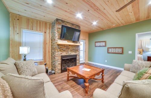 Waverly House | Waverly Cabin, Close to Kentucky Lake Access!