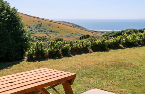 Mortehoe Cottage | Waves