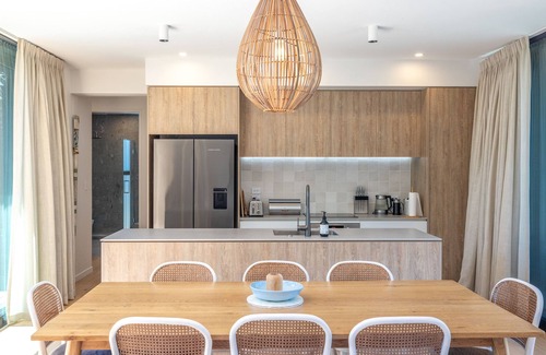 Onetangi House | WAVESONG | Coast & Country |