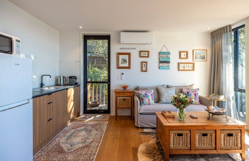 Onetangi Apartment | Wavesong | Stay Waiheke