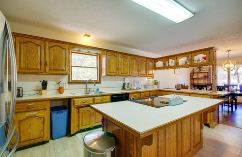 Waynesville House | Waynesville Vacation Rental ~ 5 Mi to Downtown