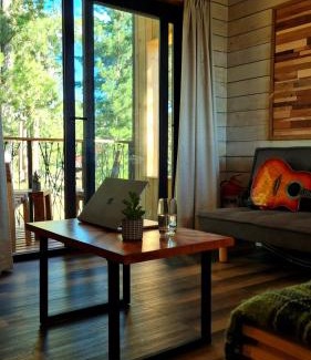 Navidad Villa | Wayra Tiny Cabin Pupuya