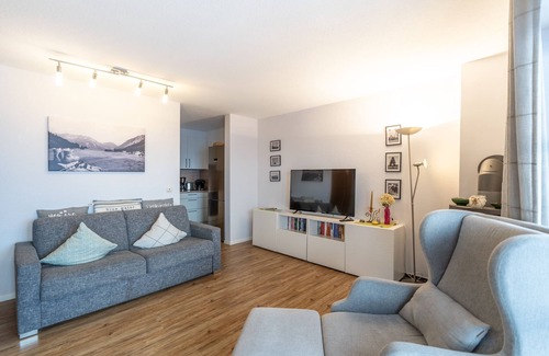 Staig Apartment | Wayside shrine