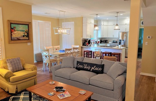 Dune Allen Beach House | WE HAVE DEEDED ACCESS TO THE BEACH IN FRONT OF THE PALMS ACROSS THE STREET.