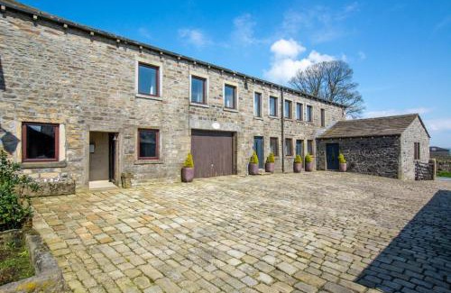 Sutton-in-Craven House | Weavers View