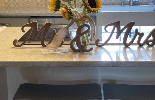 Lakeview House | Wedding Property for intimate wedding parties - country escape