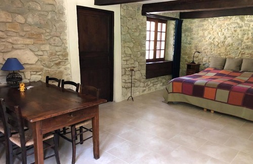 Comps House | Week end en Provence - Chambres d'hotes