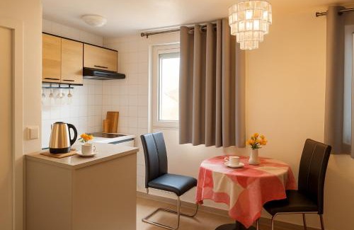 Clichy Apartment | Week-end Porte de Clichy