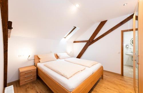 Nordheim a. Main Hotel | Weingut und Gastehof Borst