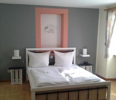 Leiwen Hotel | Weinhaus Kurtrierer Hof