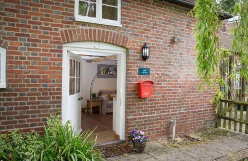 Maidstone House | Weir Cottage