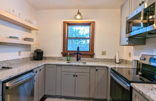 Weirs Beach House | Weirs Beach Bungalow