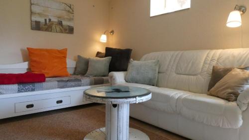 Friedrichsbrunn Apartment | WeisseVilla Friedrichsbrunn Fewo SOLIDE