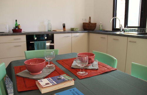 Chantemerle-les-Grignan Cottage | Welcome to Mazet des Sources!